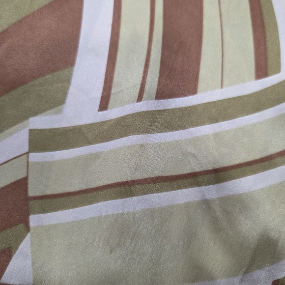 CAbi 100% Silk Floral Geometric Pattern Tie Front Kimono Size Medium - Picture 11 of 11